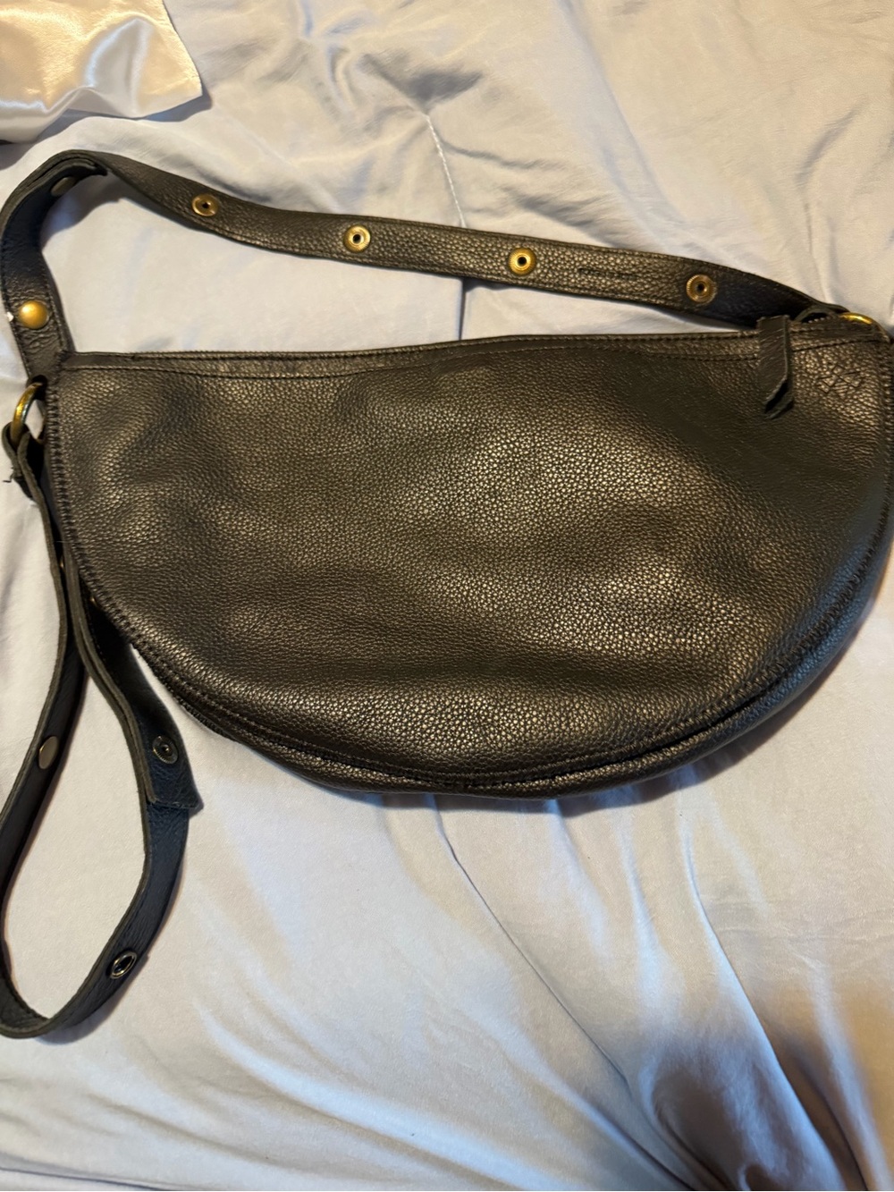Lyons Leather Queen Bee